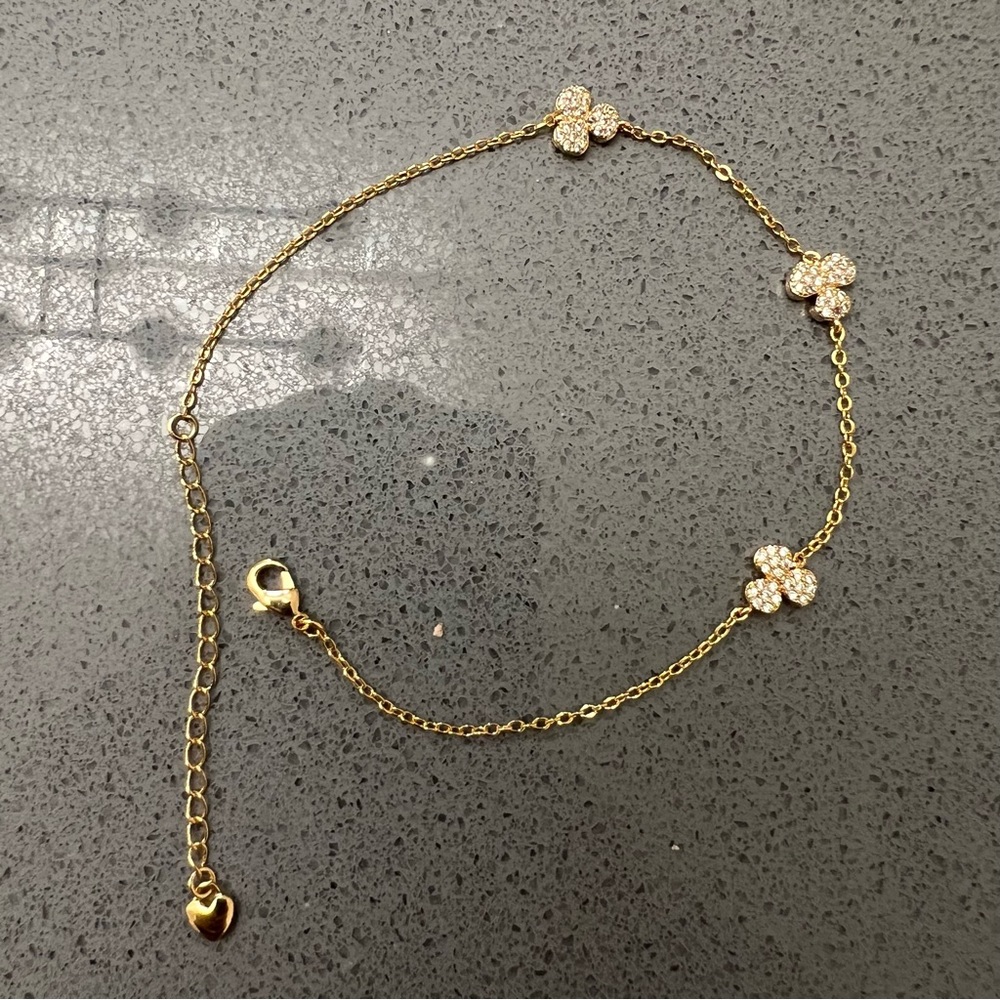 Fashion gold with lucky charms studs bracelet